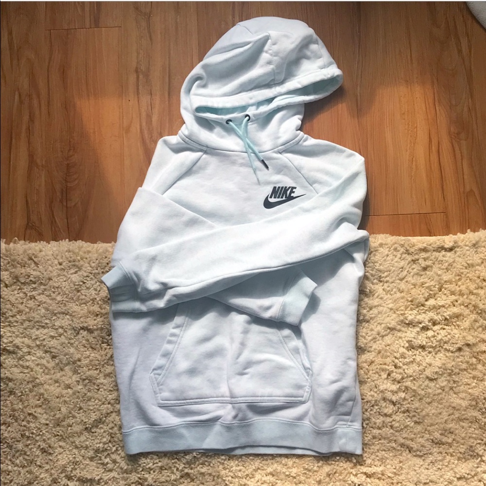 Nike Women’s Sweatshirt